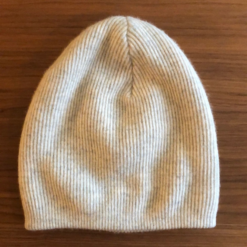 Aritzia Cashmere Beanie